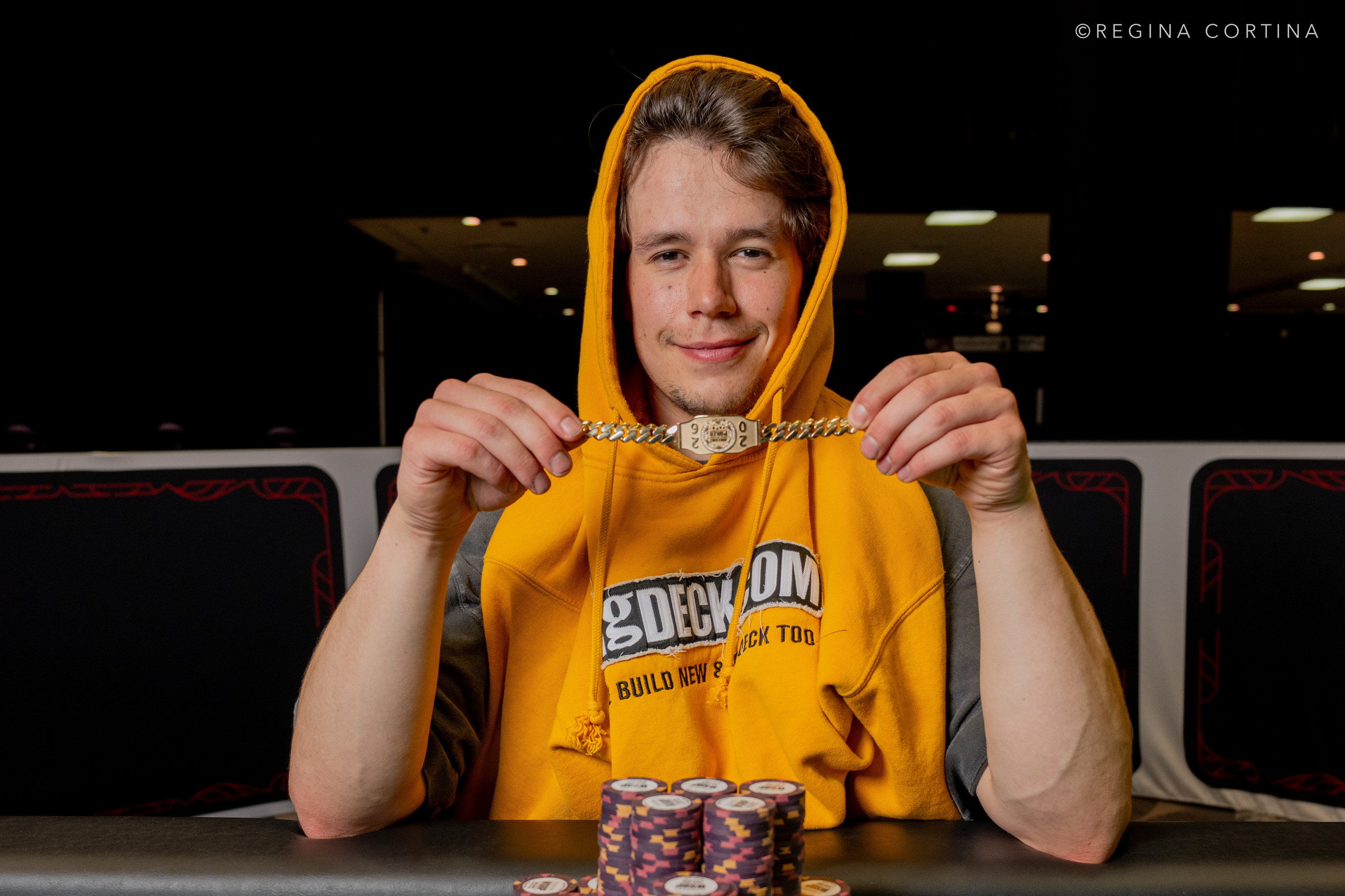 专业解析：Garrett Dwire 在WSOP 2026「夏日储蓄」赛事中的制胜逻辑 - AG百家乐
