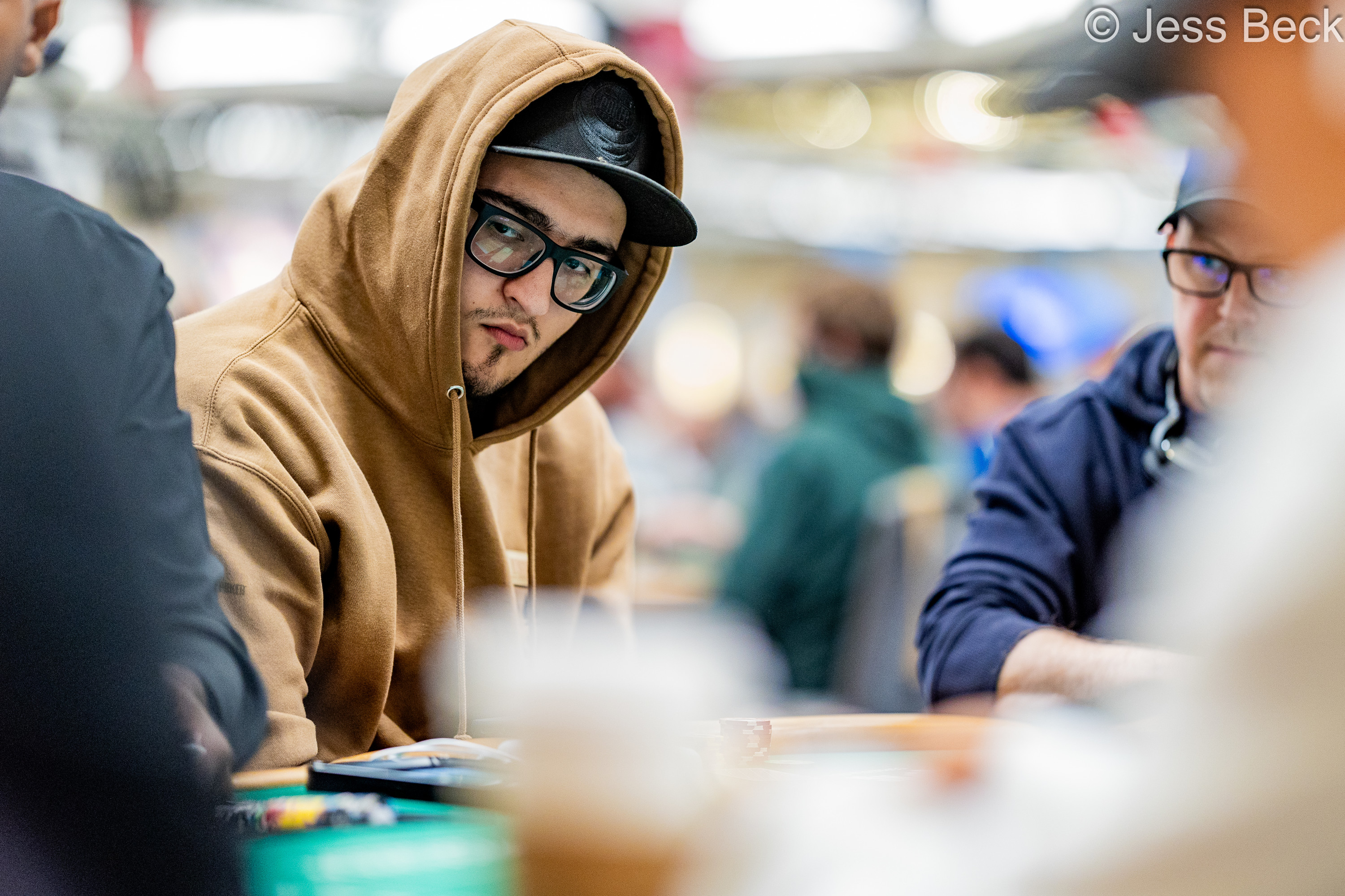 世锦赛新星闪耀！保罗·米兹拉奇在WSOP主赛事中斩获巨额筹码 - AG真人视讯 - AG真人